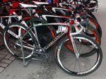 Грозный дебют нового байка для TT от Pinarello