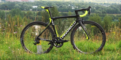 В наличии Pinarello Dogma F10 в цвете Sulfur Yellow