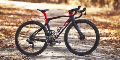 Шоссейный велосипед Pinarello DOGMA F12 DISK Sram RED eTAP AXS Fulcrum SPEED 40 DB (2020)