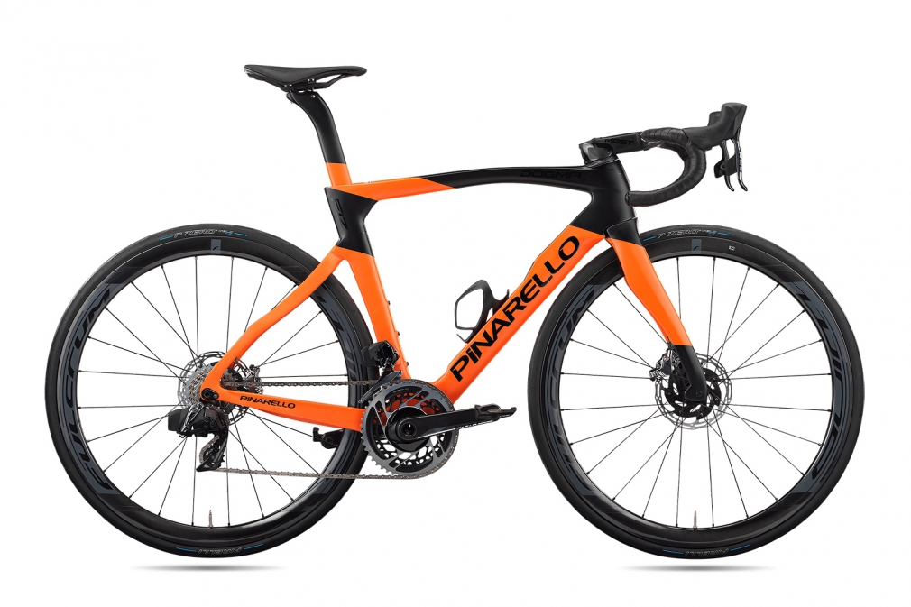 Шоссейный велосипед Pinarello DOGMA F12 DISK Campagnolo SUPER RECORD Campagnolo SHAMAL DB (2021)