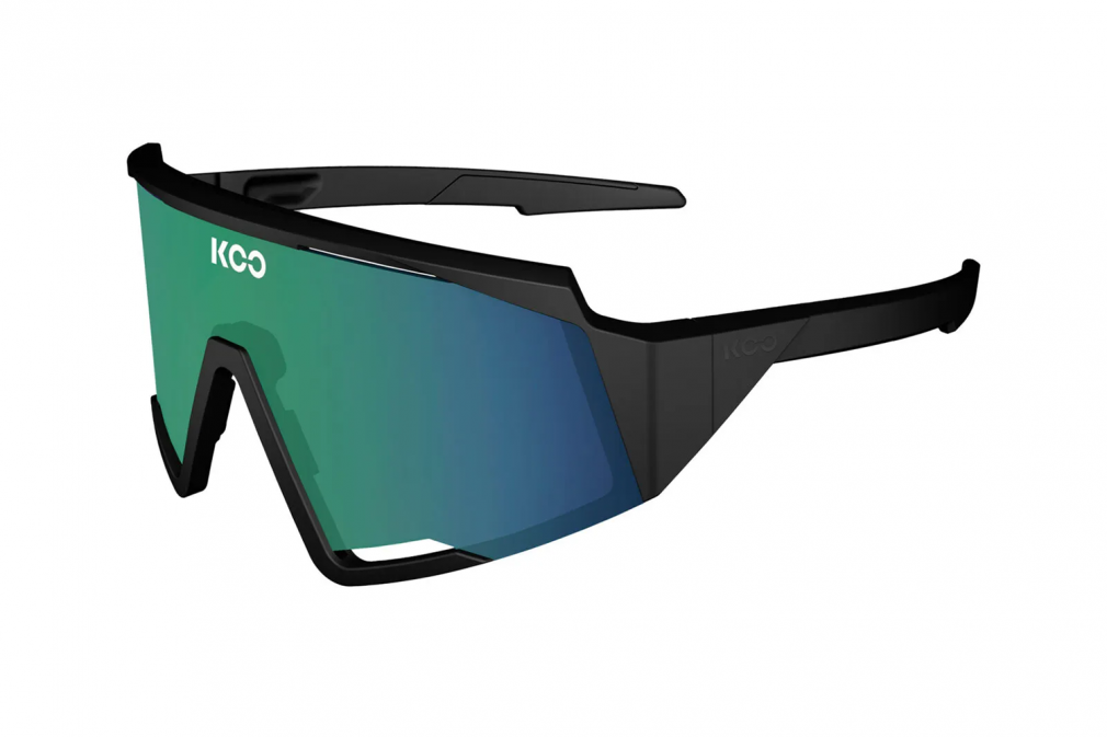 Очки солнцезащитные KOO SPECTRO (чёрные матовые / зеркальные зелёные)