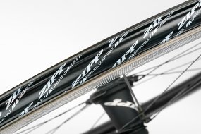 Колёса для велосипеда Zipp 404 NSW DISC CLNCR