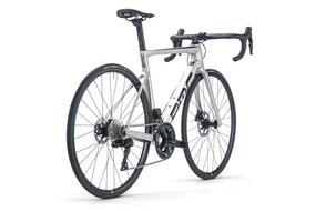 Велосипед BMC TEAMMACHINE SLR FIVE (серебристый/чёрный) SHIMANO 105 Di2 MAVIC OPEN DISC