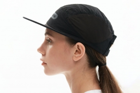 Беговая кепка BIVIUM 102/126 (чёрная)