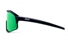 Очки солнцезащитные KOO DEMOS (чёрные/зеркальные зелёные)