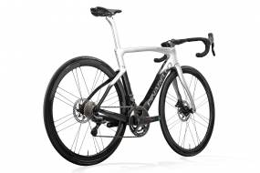 Шоссейный велосипед Pinarello DOGMA F DISK CAMPAGNOLO SUPER RECORD EPS FULCRUM SPEED LITE 40 DB (2022)