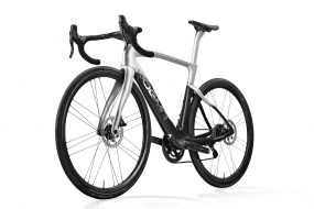 Шоссейный велосипед Pinarello DOGMA F DISK CAMPAGNOLO SUPER RECORD EPS FULCRUM SPEED LITE 40 DB (2022)