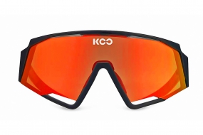 Очки солнцезащитные KOO SPECTRO (чёрные / зеркальные красные)