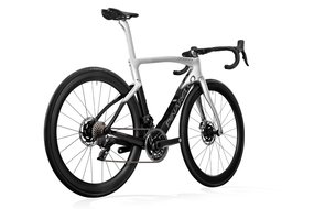 Шоссейный велосипед Pinarello DOGMA F DISK Sram RED ETAP AXS DB PM Zipp 404 FIRECREST TL DB (2022)